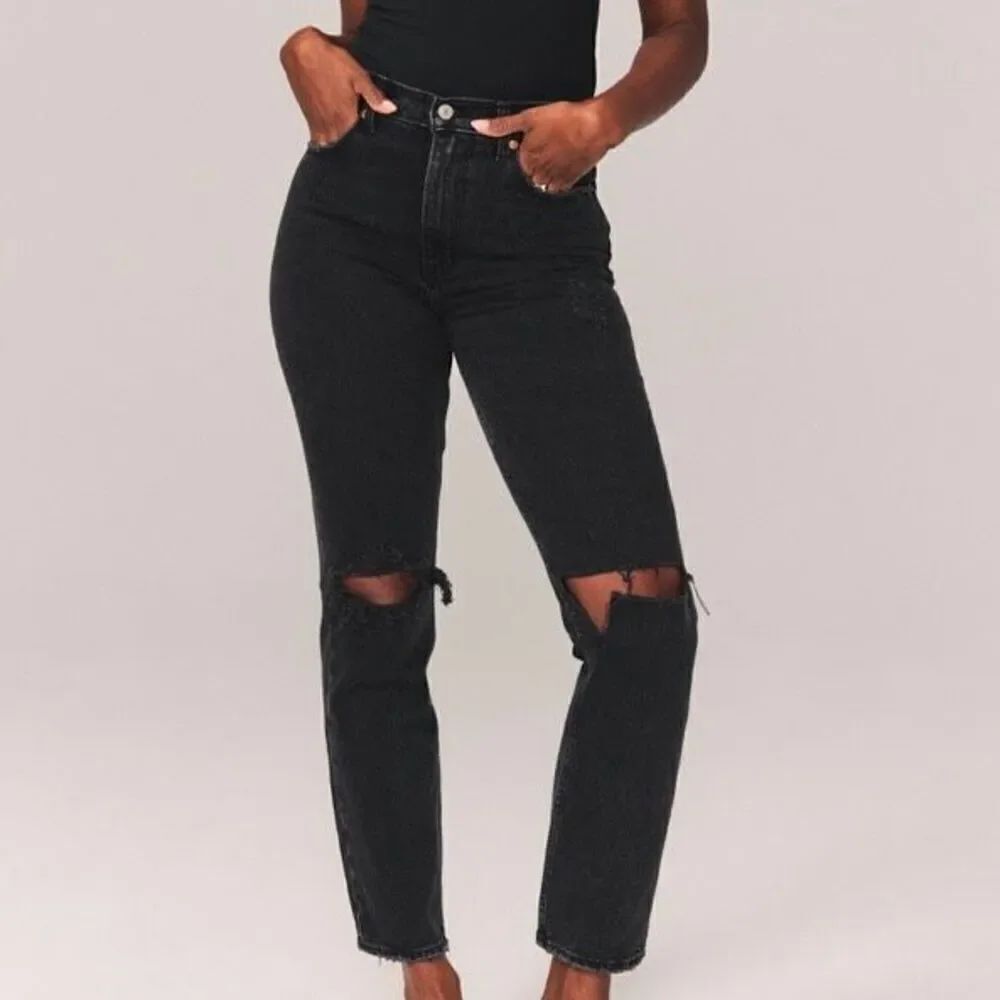 Abercrombie Curve Love Ultra High Rise 90s Straight Jean